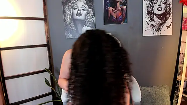 Snapshot of eleonor_x chatting on 07/15/26, 08:27 eleonor x online show from 07/15/26, 08:27