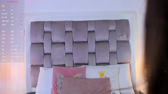 HarleyQueen666 online show from 10/29/25, 10:58