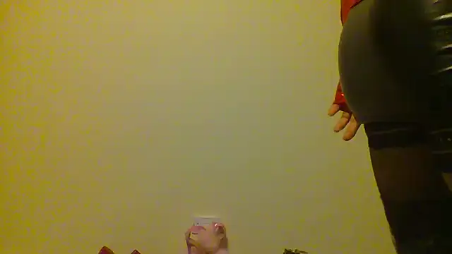 unforgettable dirty slut online show from 12/15/25, 10:04