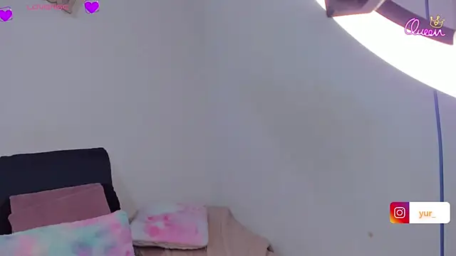 Brandy brown  online show from 01/08/26, 11:33