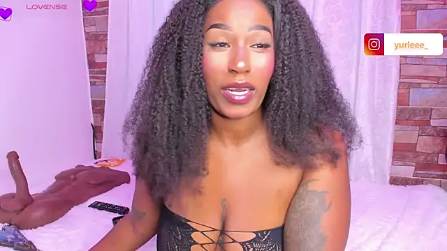 Brandy brown  online show from 02/09/26, 11:14