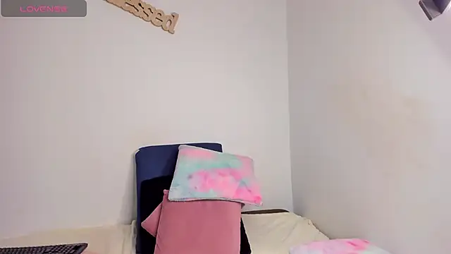 Snapshot of Brandy_brown_ chatting on 10/03/25, 11:17 Brandy brown online show from 10/03/25, 11:17