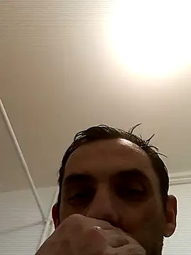 hotmen83 online show from 01/15/26, 11:02