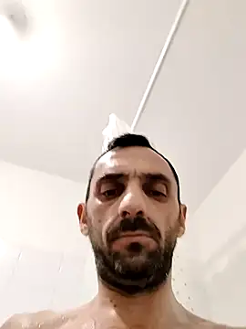 hotmen83 online show from 11/26/25, 09:04