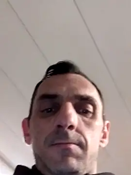 Snapshot of hotmen83 chatting on 03/15/26, 12:28 hotmen83 online show from 03/15/26, 12:28