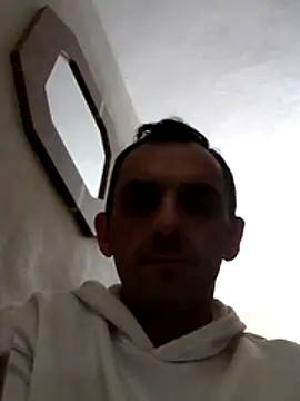 Snapshot of hotmen83 chatting on 03/13/26, 10:48 hotmen83 online show from 03/13/26, 10:48