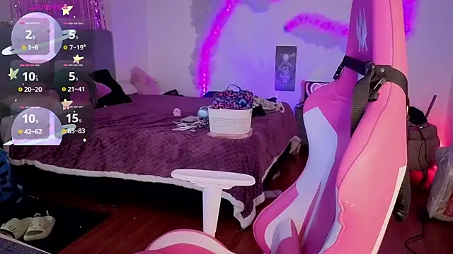 Snapshot of larah_uwu chatting on 02/23/26, 08:20 larah uwu online show from 02/23/26, 08:20