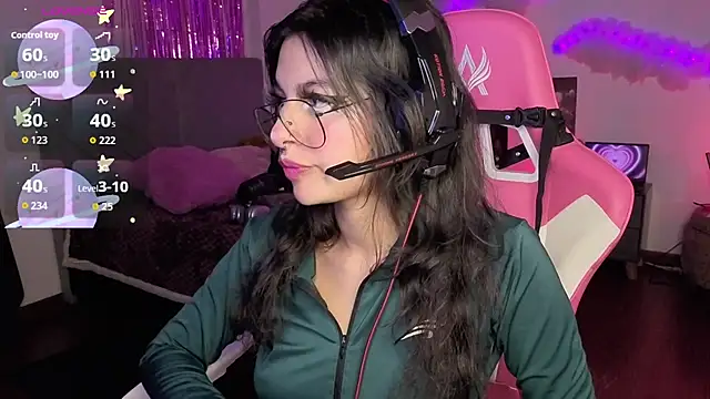 Snapshot of larah_uwu chatting on 01/16/26, 07:29 larah uwu online show from 01/16/26, 07:29