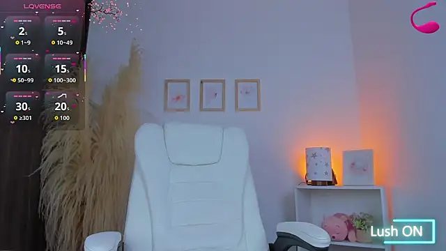 shannel moss   online show from 11/08/25, 11:19