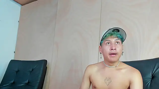 spicy adonhis online show from 09/13/25, 12:38