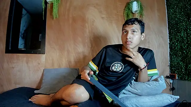 spicy adonhis online show from 03/27/26, 01:23