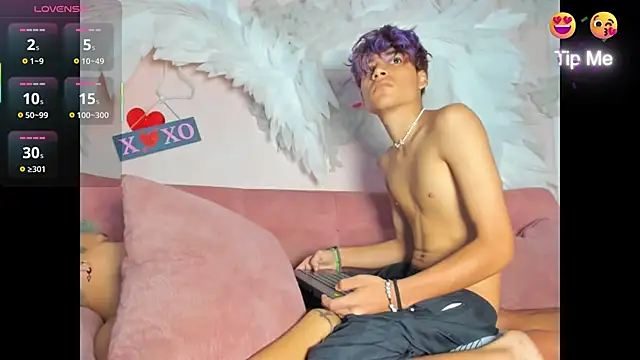 spicy adonhis online show from 09/19/25, 12:53
