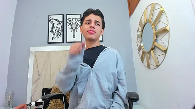 owen  johnson online show from 10/04/25, 12:07