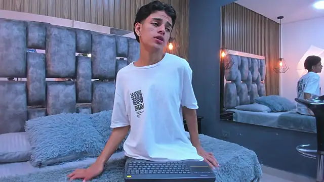 owen  johnson online show from 01/09/26, 12:12