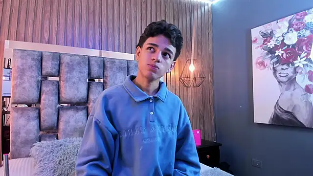 owen  johnson online show from 11/06/25, 12:53