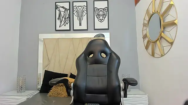 owen  johnson online show from 10/16/25, 12:02