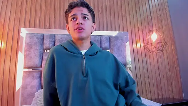 owen  johnson online show from 11/27/25, 11:54