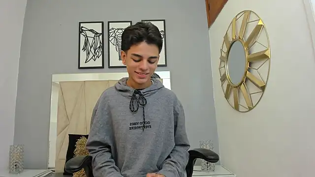 owen  johnson online show from 09/17/25, 11:34