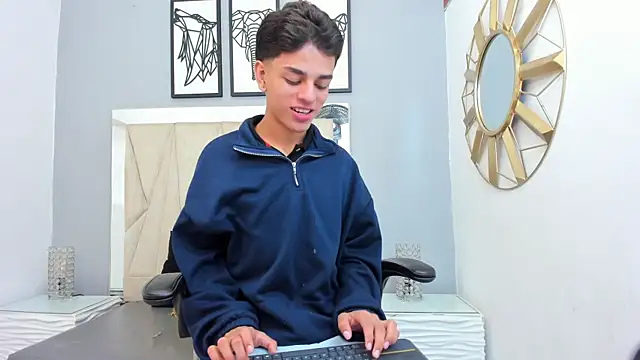 owen  johnson online show from 10/06/25, 11:55