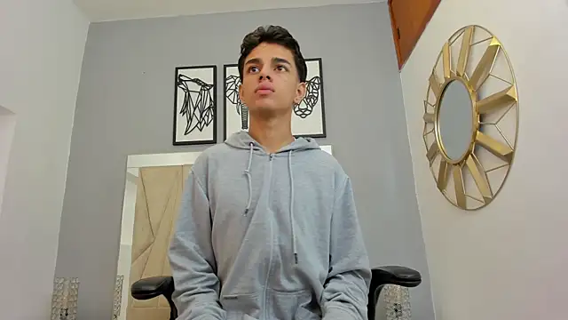 owen  johnson online show from 09/23/25, 12:01