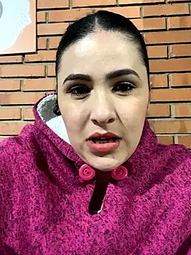 IvettSt  online show from 12/18/25, 06:29