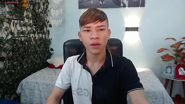 nathanclay online show from 09/11/25, 12:49