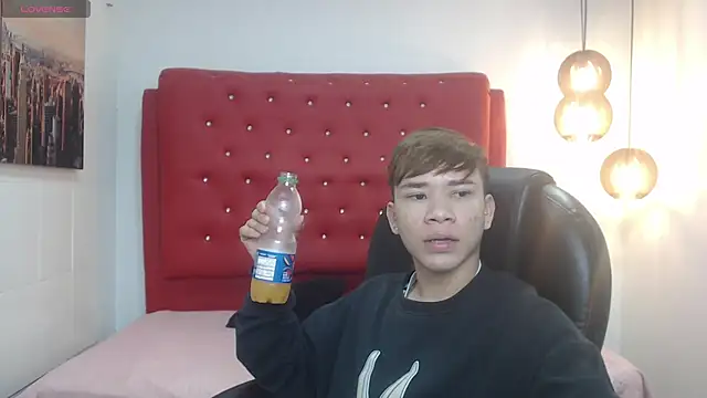 nathanclay online show from 11/20/25, 03:29