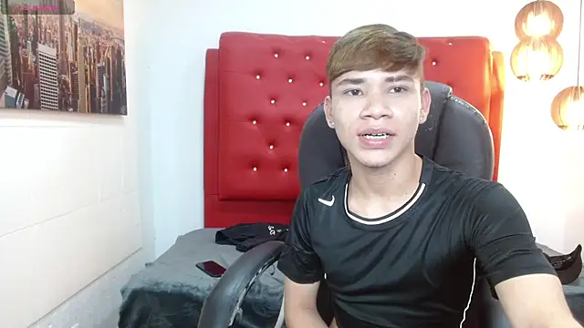 nathanclay online show from 10/25/25, 04:11