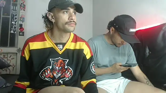 Snapshot of playfulboys_ chatting on 02/10/26, 05:28 playfulboys online show from 02/10/26, 05:28