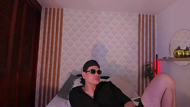 Cristian blaze online show from 02/17/26, 07:49