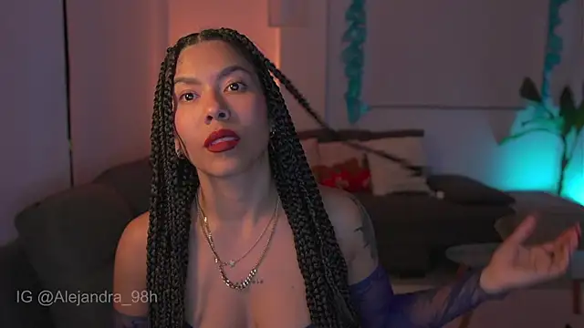 kyria 1 online show from 12/20/25, 12:24