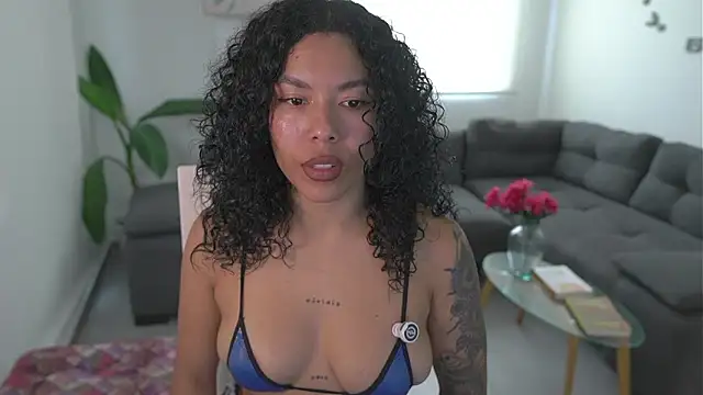 kyria 1 online show from 03/15/26, 03:52