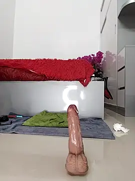 Jess-Thuy online show from 11/15/25, 02:21