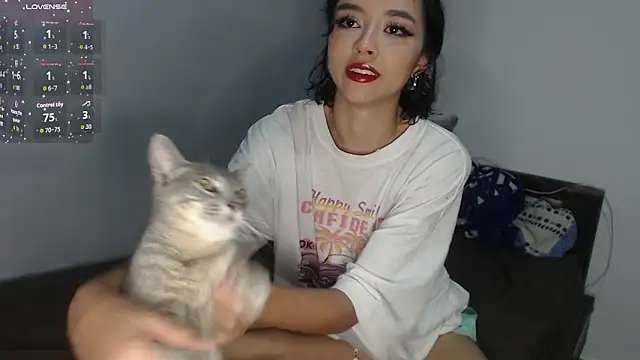 brisazanes online show from 11/23/25, 04:22