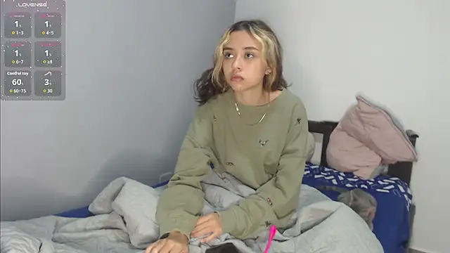 Snapshot of brisazanes chatting on 09/30/25, 02:12 brisazanes online show from 09/30/25, 02:12