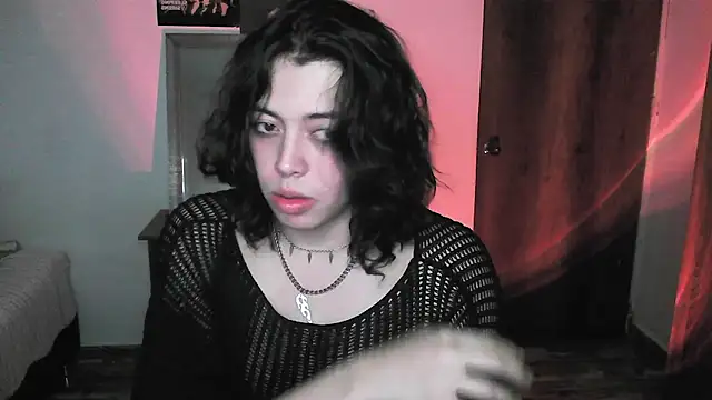 Snapshot of Deny__v chatting on 03/28/26, 03:18 Deny v online show from 03/28/26, 03:18