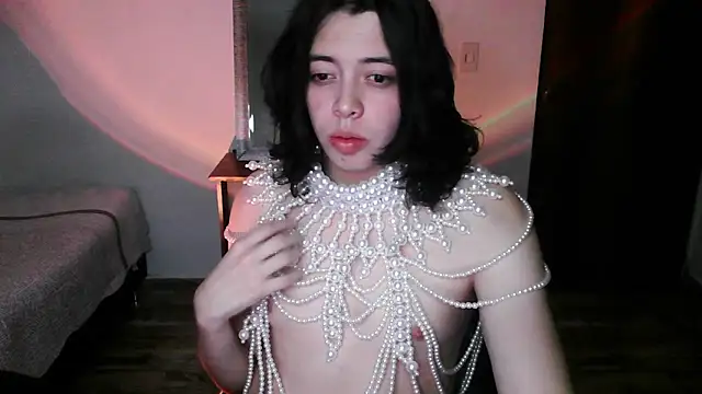 Snapshot of Deny__v chatting on 04/11/26, 02:41 Deny v online show from 04/11/26, 02:41