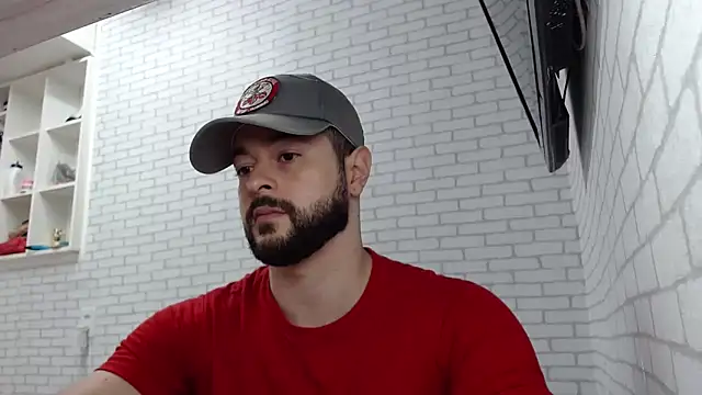 BombeiroHotx online show from 12/15/25, 07:41