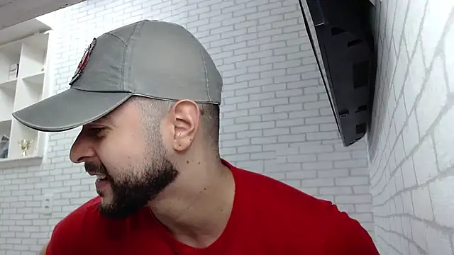 Snapshot of BombeiroHotx chatting on 03/02/26, 09:44 BombeiroHotx online show from 03/02/26, 09:44