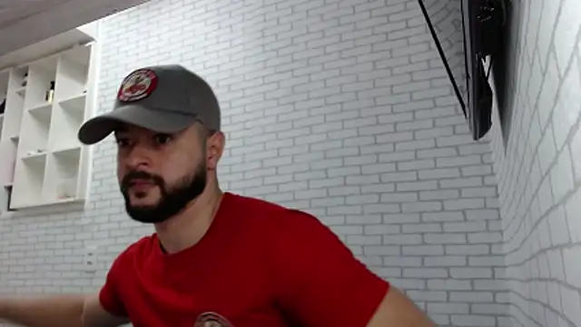 Snapshot of BombeiroHotx chatting on 11/09/25, 09:41 BombeiroHotx online show from 11/09/25, 09:41