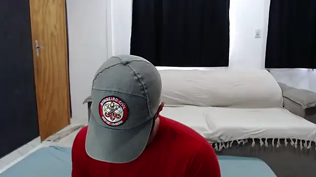 Snapshot of BombeiroHotx chatting on 02/20/26, 04:31 BombeiroHotx online show from 02/20/26, 04:31