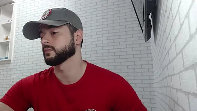 BombeiroHotx online show from 11/28/25, 09:37