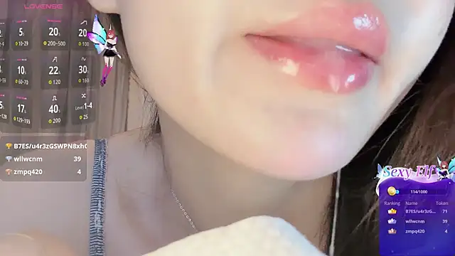 Snapshot of www1466 chatting on 05/16/26, 12:42 www1466 online show from 05/16/26, 12:42