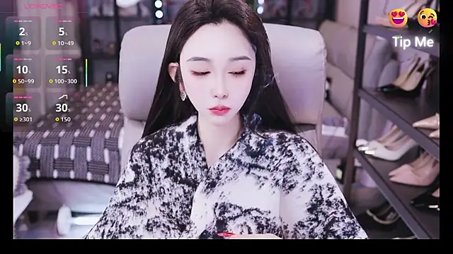 kelariy online show from 12/22/25, 01:00