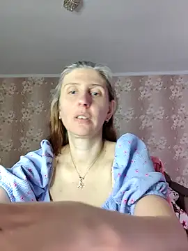 CandiCole online show from 06/06/26, 03:34