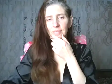 CandiCole online show from 12/17/25, 05:01