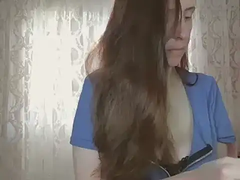 CandiCole online show from 10/26/25, 06:03