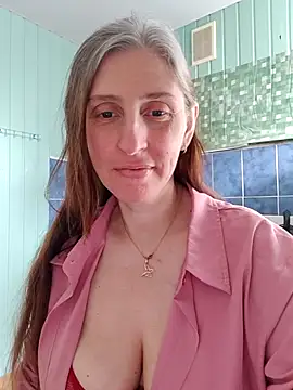 CandiCole online show from 05/11/26, 06:59