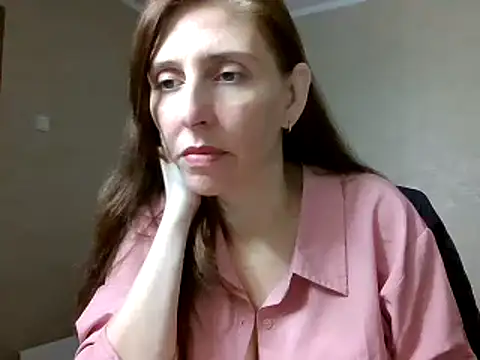 Snapshot of CandiCole chatting on 09/30/25, 06:52 CandiCole online show from 09/30/25, 06:52
