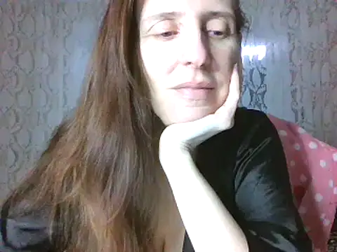 CandiCole online show from 12/18/25, 05:56